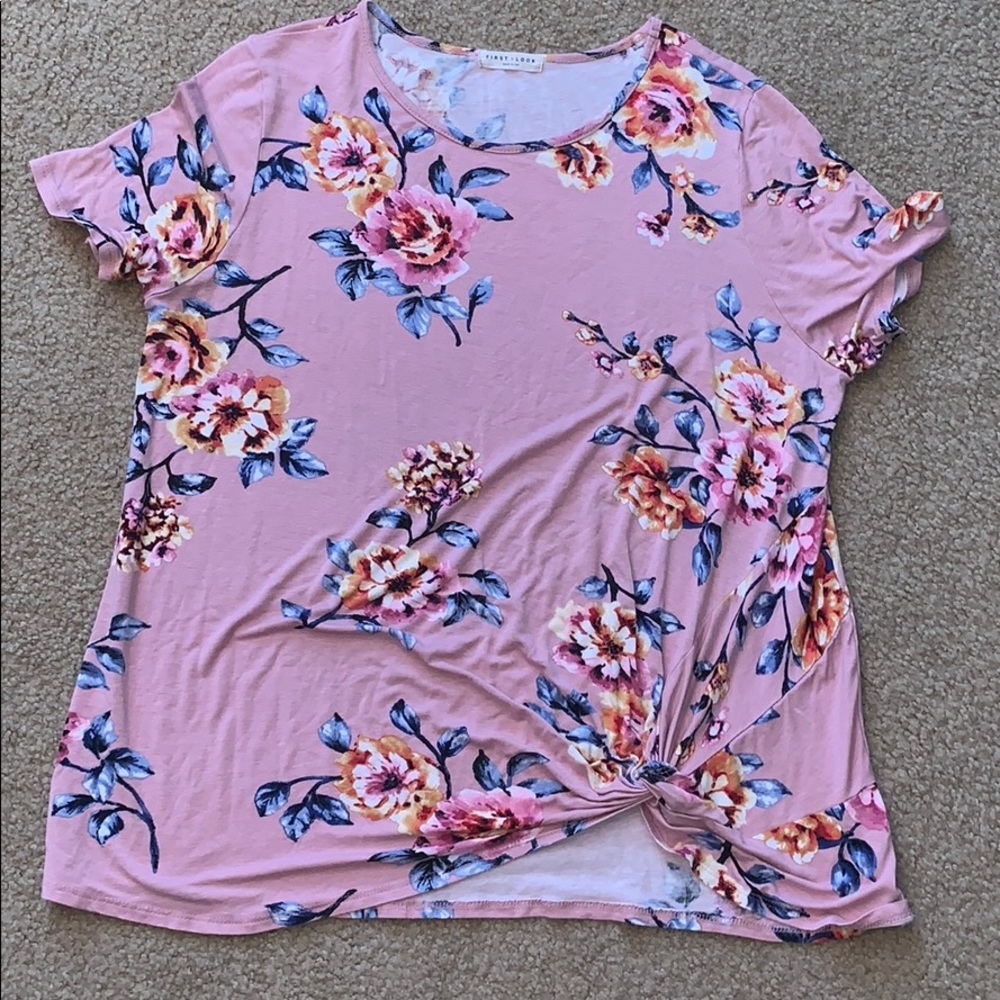 Cute floral front knott twist top